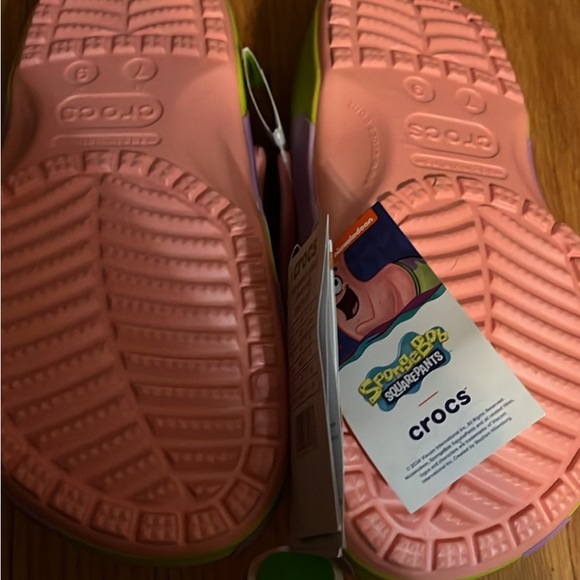 CROCS Patrick Star.  M 7 W 9 - Picture 2 of 2